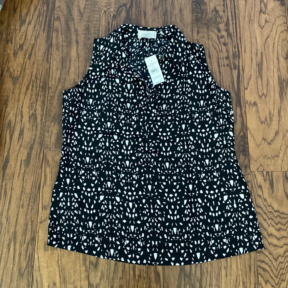 Loft Petite blouse